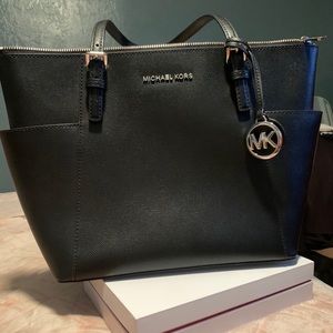 Michael Kors Tote